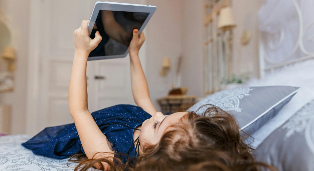 KIM: a digitális eszközök káros hatásai a legkisebbekre a legveszélyesebbek