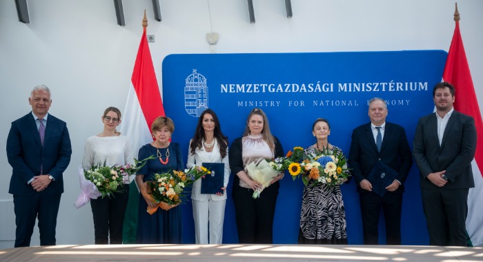 Szabados Richárd: a vállalkozások fejlesztésével a családokat is segíti a kormány